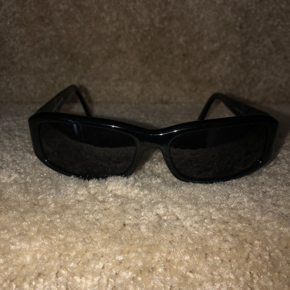 Authentic PRADA Sunglasses - Picture 3 of 4
